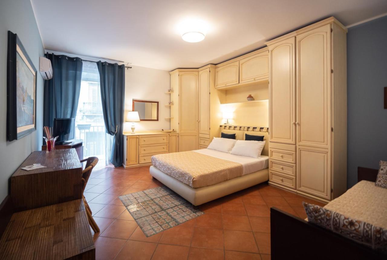 Kalamarina Rooms Palermo Dış mekan fotoğraf